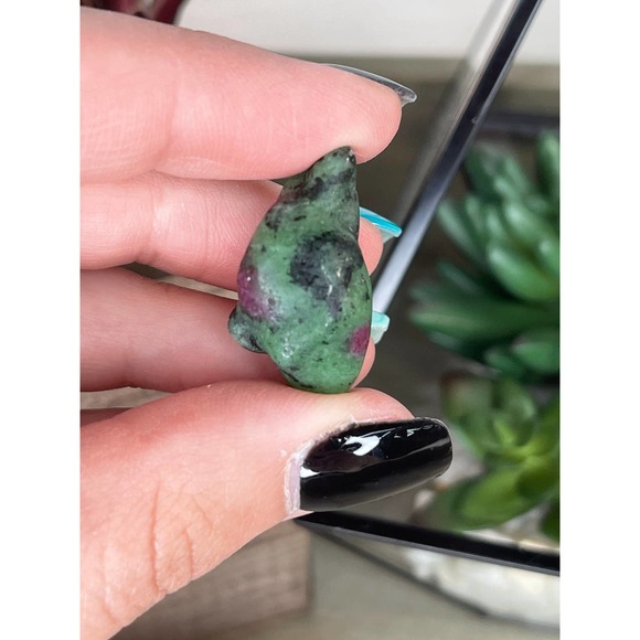 Mini Anatomical Heart Carving Crystal - Picture 5 of 6